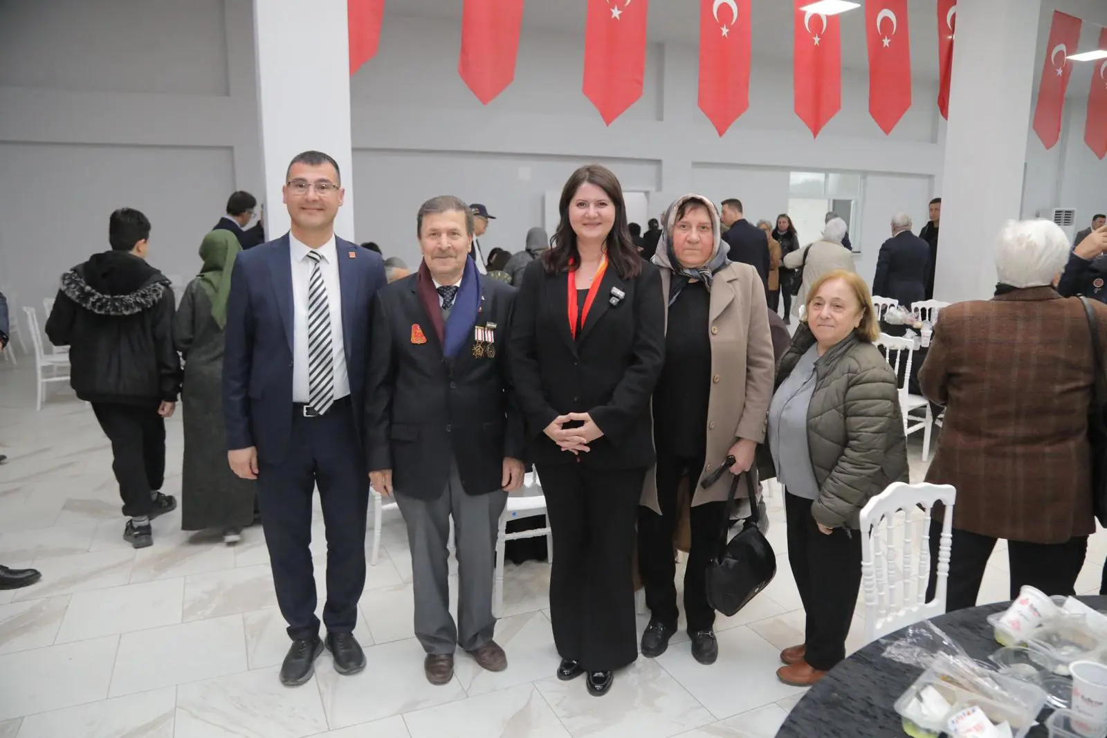 Edirne Belediyesi’nden Şehit, Gazi, Polis ve Emekli Astsubay Ailelerine İftar galeri görseli